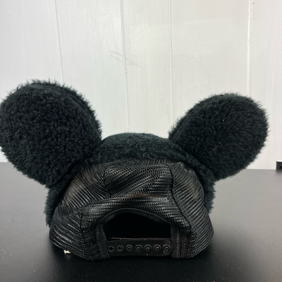 Vintage Mickey Mouse Hard Shell Cap - Picture 5 of 9